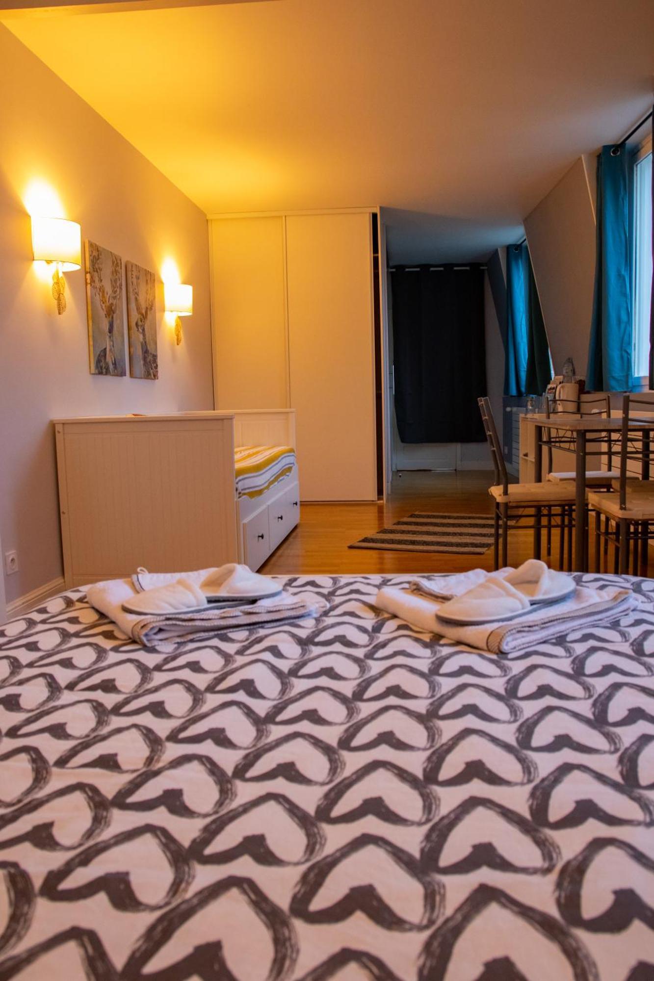 Les Tourterelles Hotel Vendôme Quarto foto
