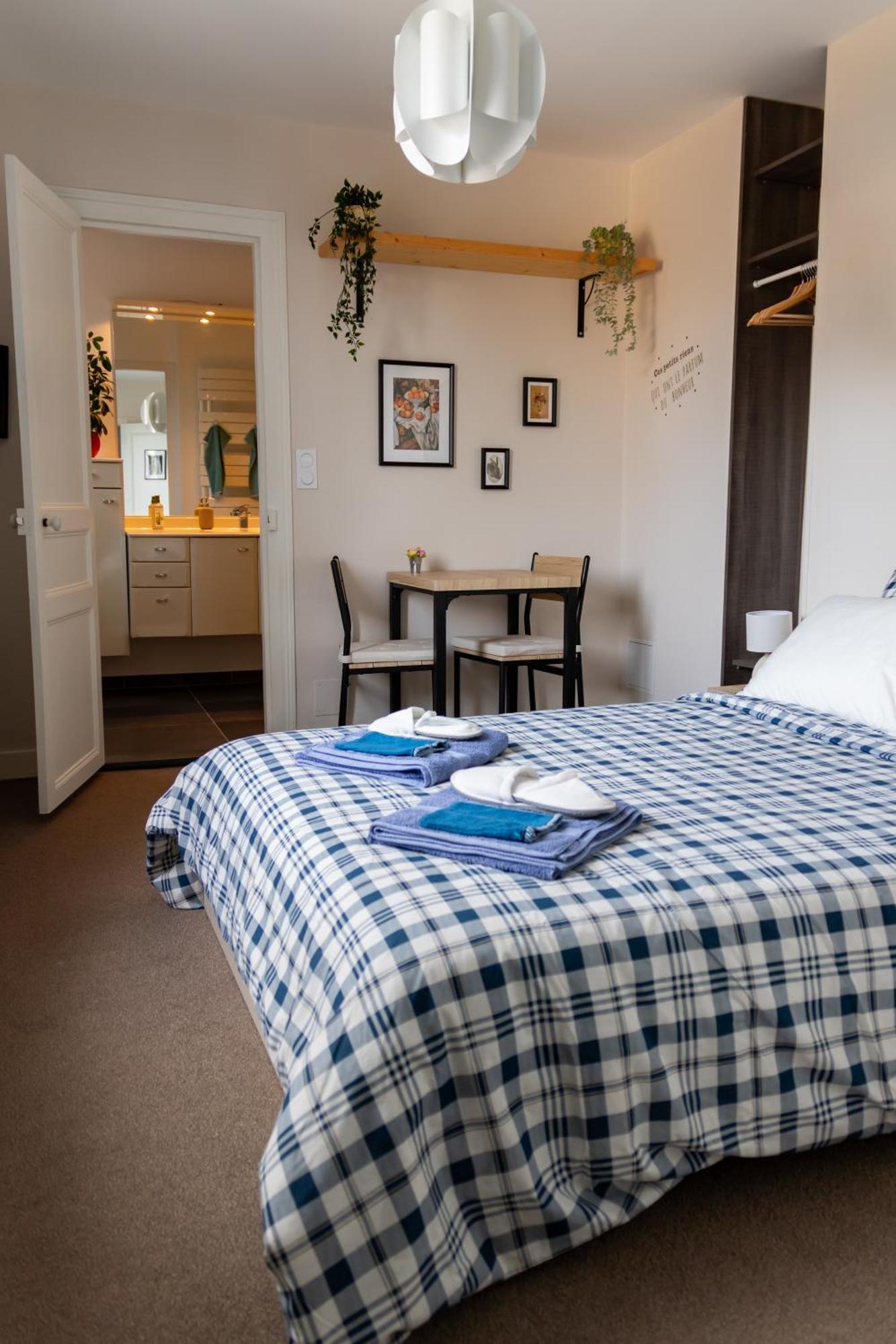 Les Tourterelles Hotel Vendôme Quarto foto